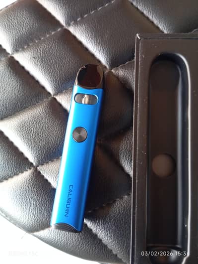 uwell caliburn a3 pod just new  1 time refilled extra coil included