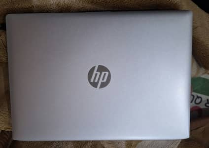 Core i5 & generation 8th Ram 8 storage 256. original charger