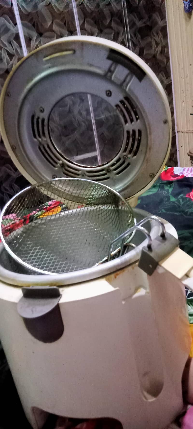 deep frying machine 0