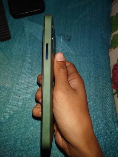 iPhone 12 Face ID True Tone on exchange possible Watsapp 03286217273