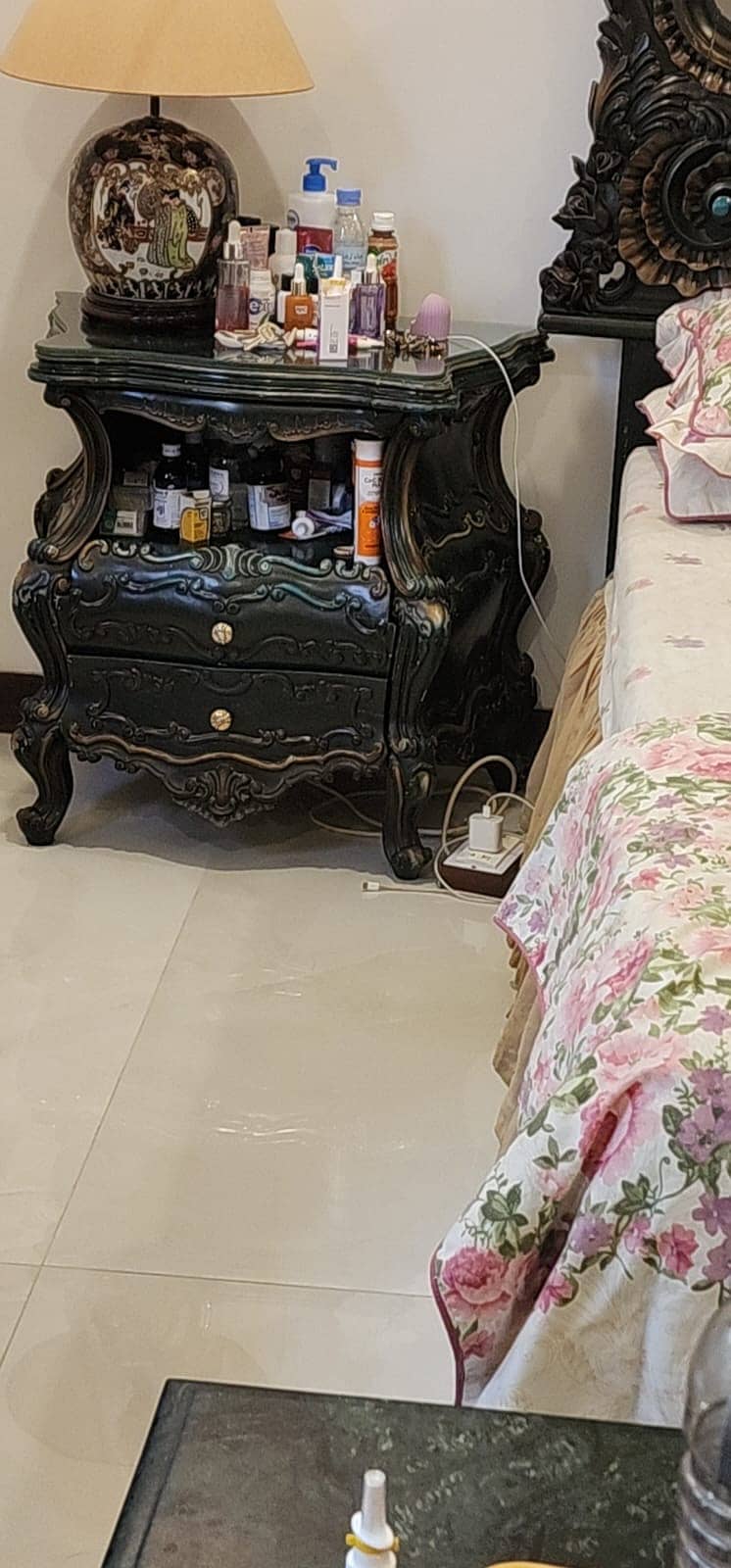 SOLID WOOD BED SET 1