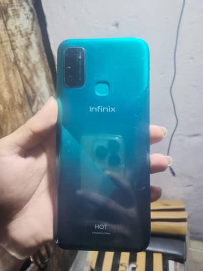 Infinix hot 9 play 4 /64