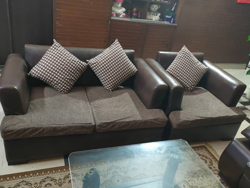 Sofa set and centre table 2