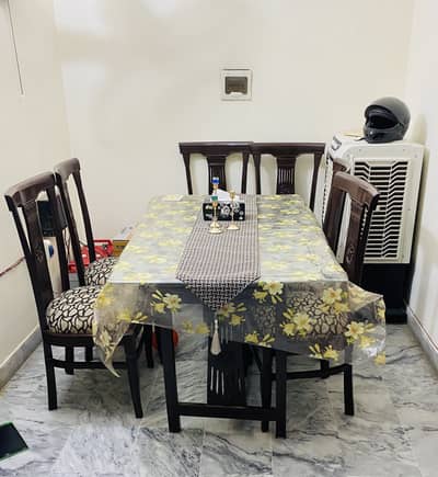 6-Seater Dining Table with Carved Chairs