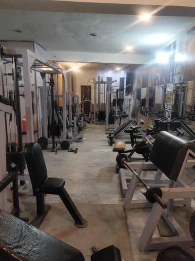 Jim good condition sale.    ,03014493503