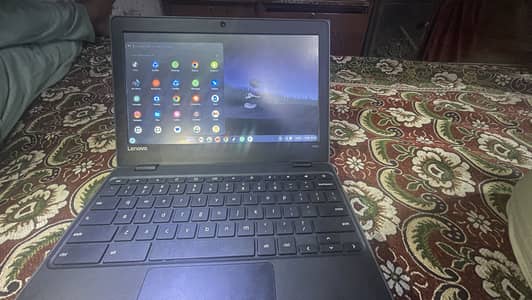 Chrome book 10/10 condition