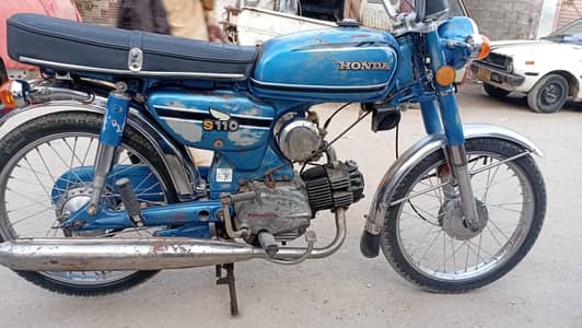 fast owner hy baki condition ap pic ma dekh sakty hy