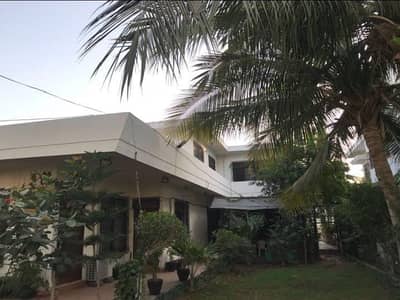 1500 Syds Well Maintain Single Stories Exclusive Bungalow