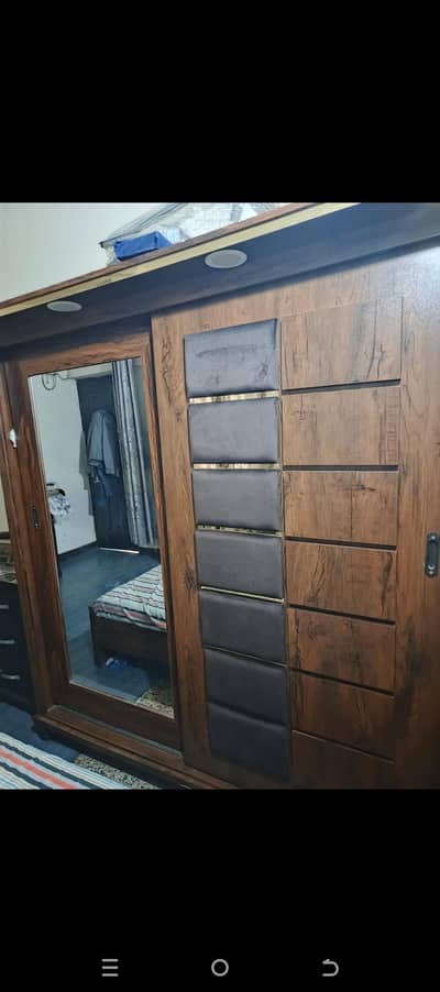 Wardrobe for sale | Sliding Door Almari | Wardrobe Urgent Sale