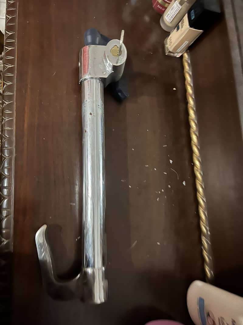 Brake lock/Car lock 0