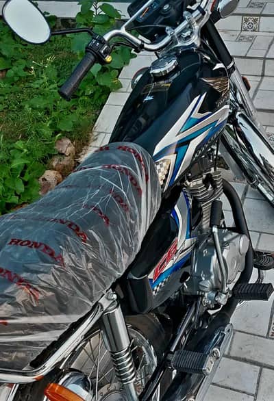 It's new bike. not in use