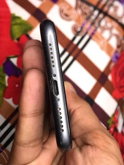 iphone 11 64 All ok ha bus baypass hony wala ha