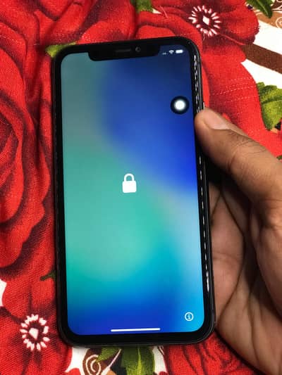 iphone 11 64 icloud locked baki All ok