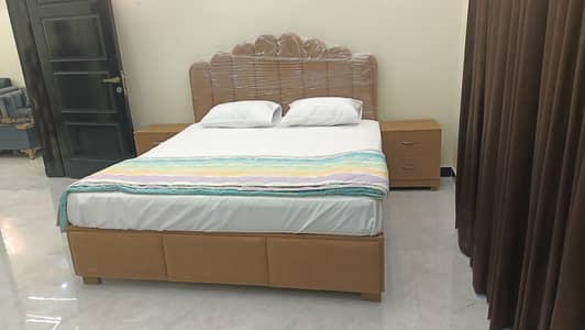 Furnished luxury Apartment 3 Bed Tvl 24/7 Lift Huge Parking In Basement Location Gourmet Employee Housing Society A1