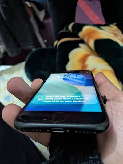 Iphone se urgent sale