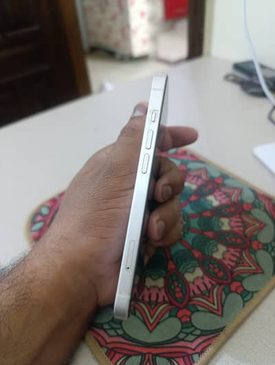 iPhone 13 pta approved