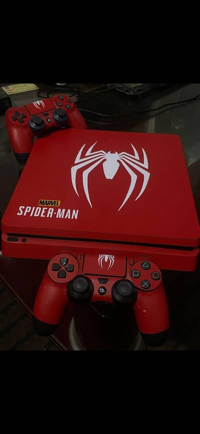 PlayStation 4 slim 1 TB