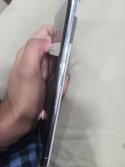 new phone hai urgent sale krna hai