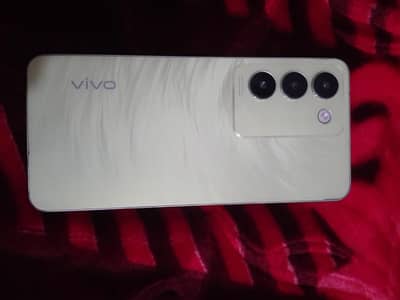 Vivo Y100