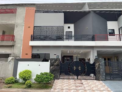 Buch Villas 5 Marla Triple Storey House In Manik Block Next To Corner Near To Commercial