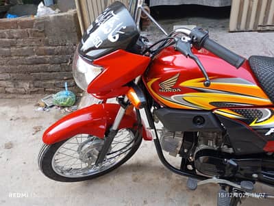 honda prider new bike ha 7000 chali ha 03217671618