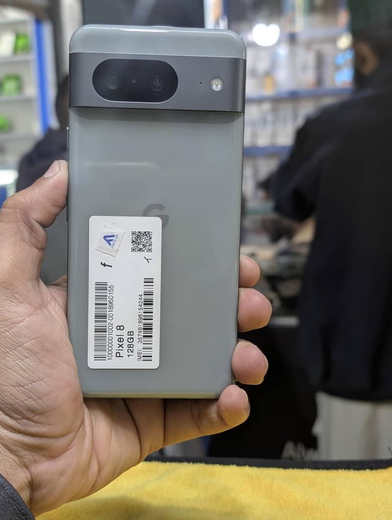 Google pixel 8 3