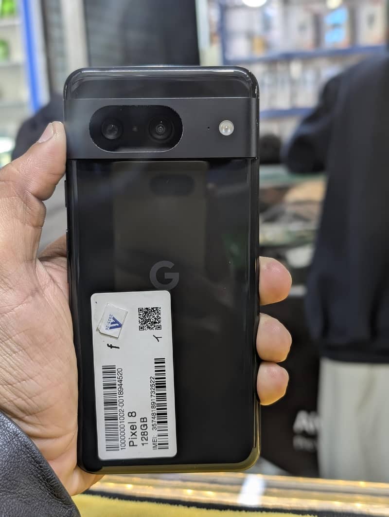 Google pixel 8 5