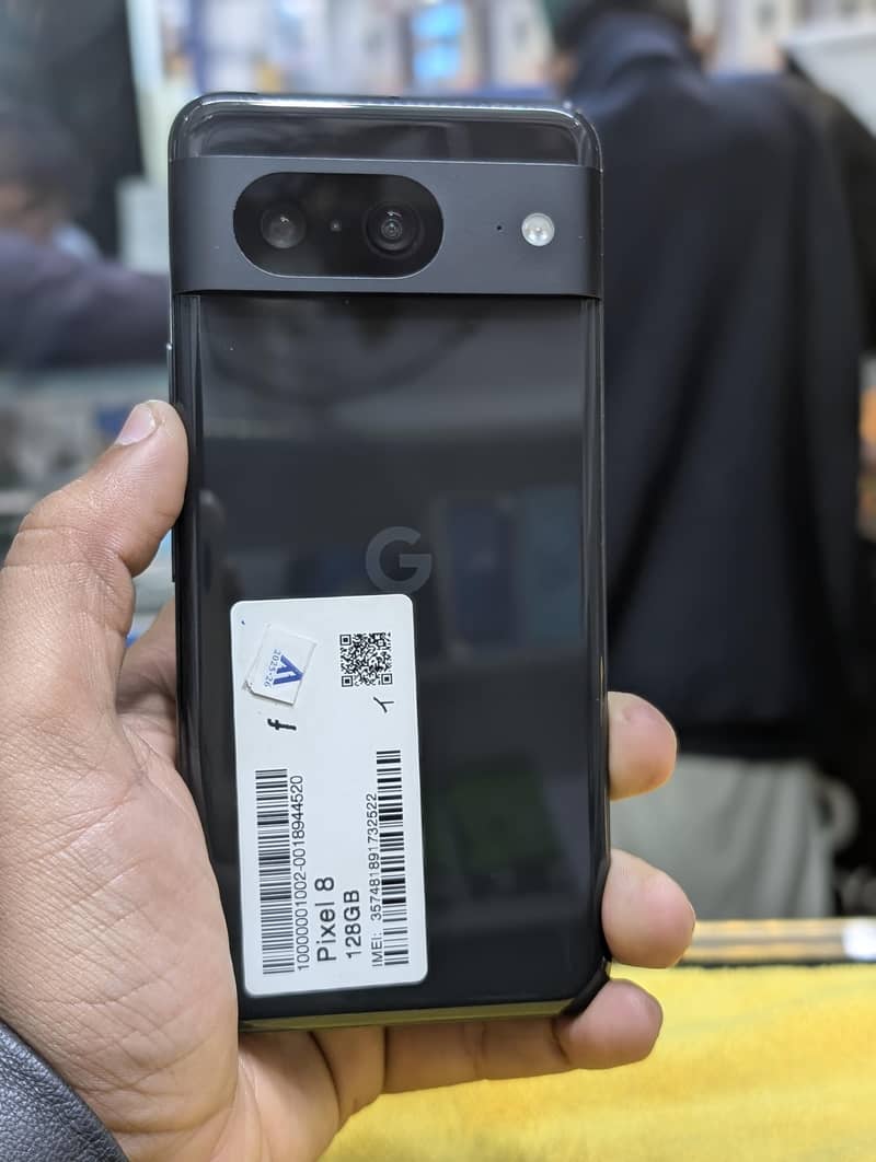 Google pixel 8 8