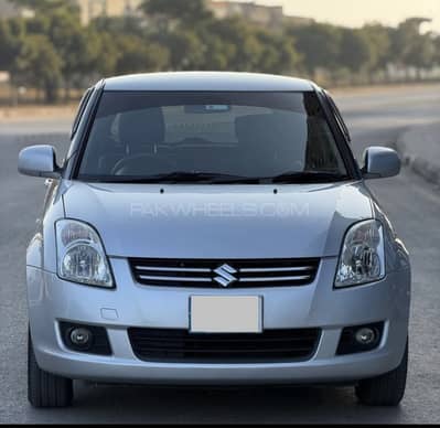 Suzuki Swift AGS Automatic 2021
