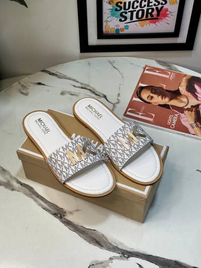 Mk slipper With Brand Box