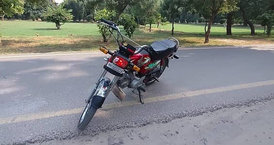 CD 70 2022 model 10/9 condition for sale