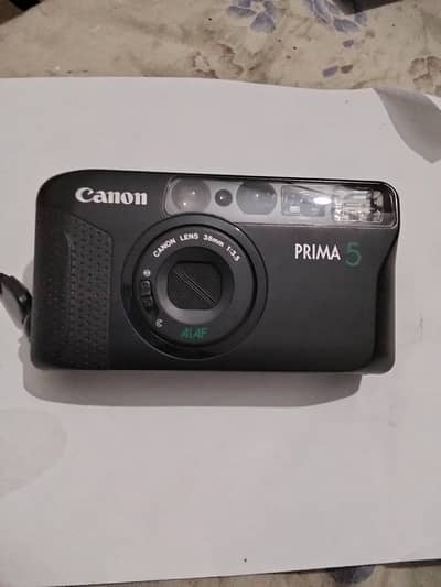 Canon prime 5 Camera