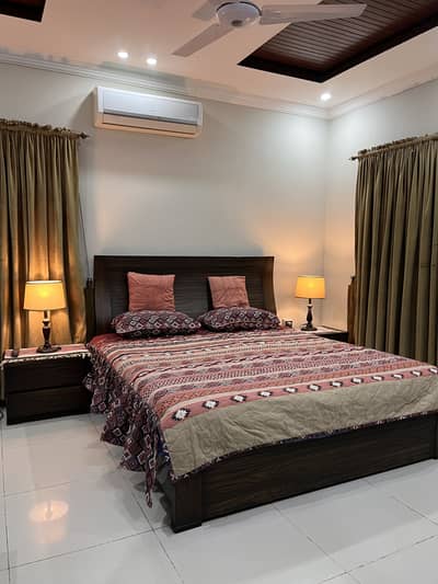 Queen Bed American Furniture