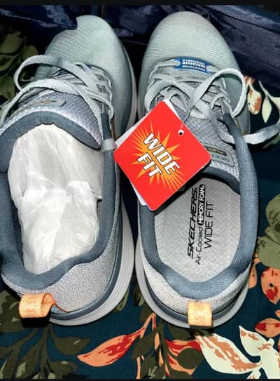 sketchers flex adventure 5.0 spreelo  / USA IMPORTED