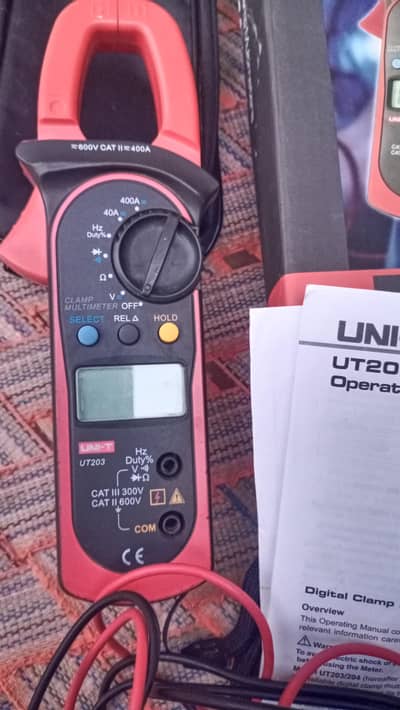 uni T 203 dc ampear metar  0306/605/6538