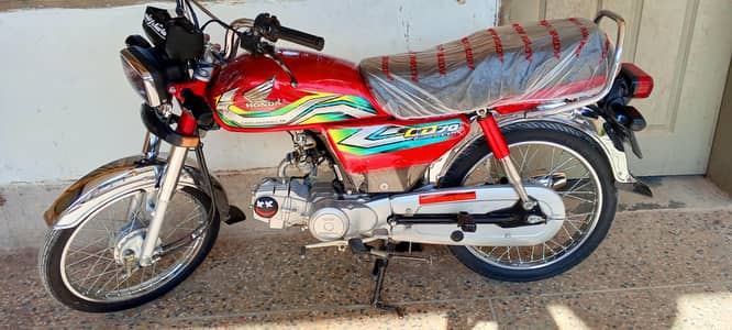 CD 70 کوھاٹ نمبر لگا ہے