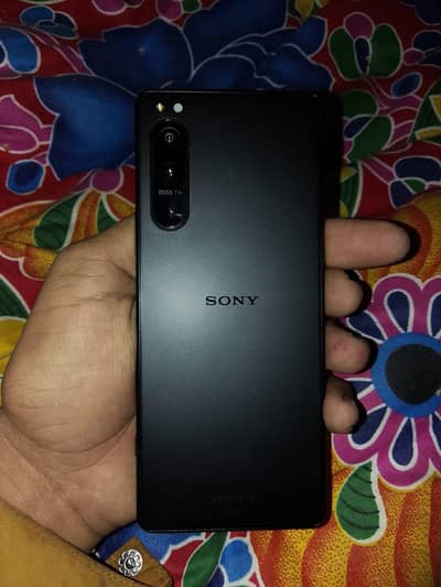 SONY EXPERA 5 MARK 4 USED BUT LIKE A NEWBEST FOR PUBG 120 FPS IN PUBG