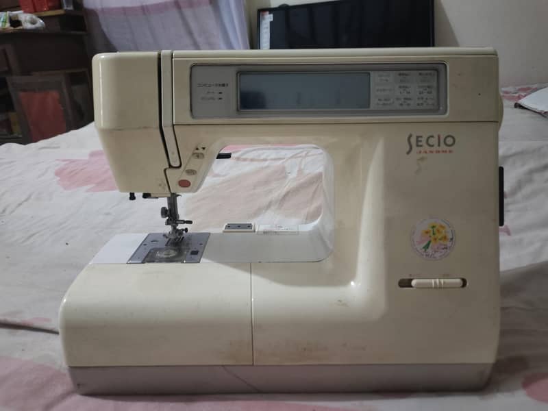 Sewing computer machine 3