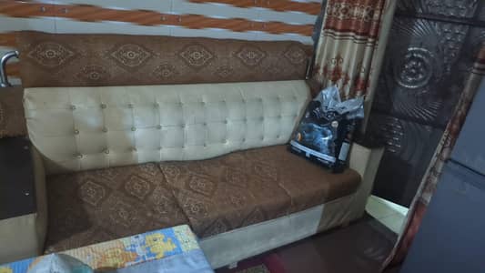 Sofa set urgent for sale