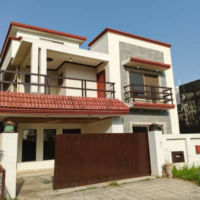 Bahria Town Phase 8, 10 Marla Designer House Available On Investor Rate