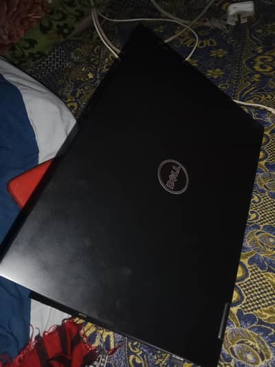 selling my laptop Dell latitude 2 in 1 touch n type in mint condition