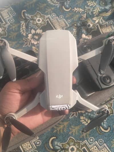 DJI mavic mini 1