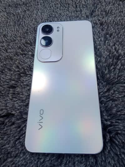 Vivo Y19s 6&128 Gb