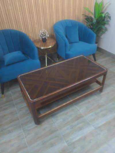 center table sheesham wood  size 2 feet x 4 feet  with wheels