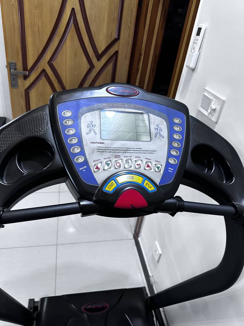 Apollo Fully Automatic Treadmill 2