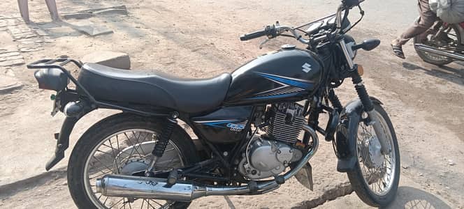 Suzuki 150 gs