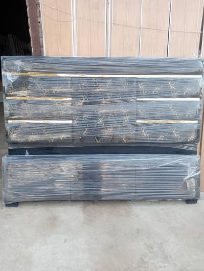 king size bed/ double bed for the/ double bed