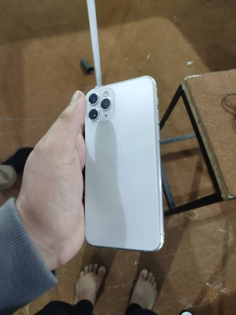 Iphone 11 pro 1