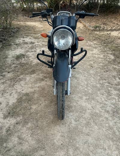 Yamaha YBR 125 2016
