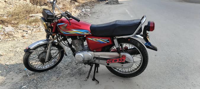 Honda 125 red 2018